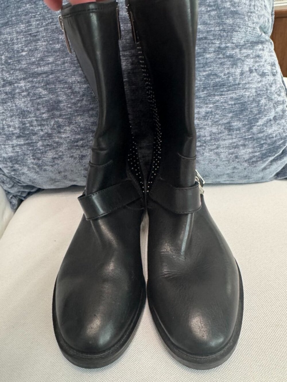 Steven "Zain" Studded black leather combat boots sz 8.5 W